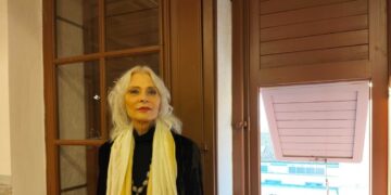 “Eva degli Iris” il docufilm con l’attrice e registra Isabel Russinova