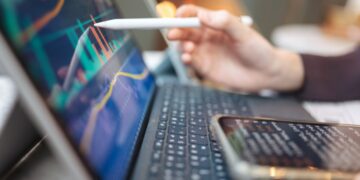 Si può vivere di rendita con 100.000 euro? Attenzione agli investimenti