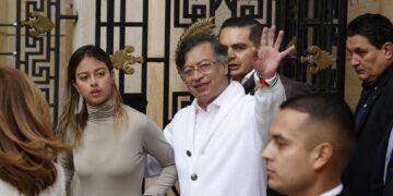 Colombia, Petro: ‘i dazi al 100% dell’Ecuador sono una mostruosità’