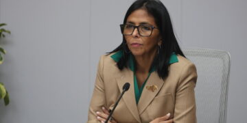 Venezuela, Rodríguez apre alle privatizzazioni tranne che nel petrolio