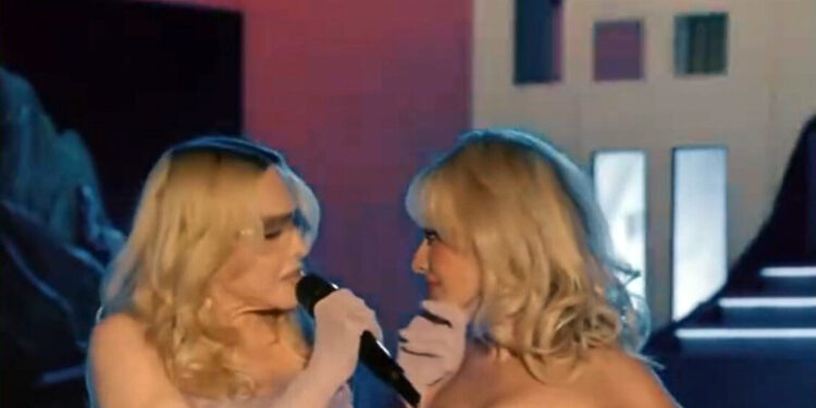 Madonna torna a Coachella con Sabrina Carpenter, prima volta in 20 anni