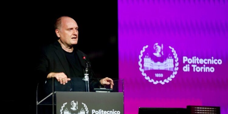 Saracco apre Biennale Tecnologia, ‘dobbiamo imparare a usare le innovazioni’