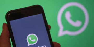 L’Ue a Meta, rispristinare accesso di assistenti IA di terze parti su WhatsApp