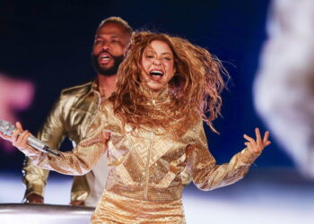 Shakira in concerto gratuito a Copacabana, attesi milioni di fan