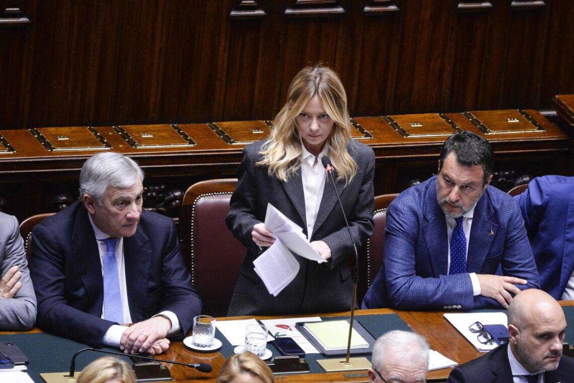Meloni sfida le opposizioni in Parlamento: “Io non scappo, avanti fino all’ultimo giorno”