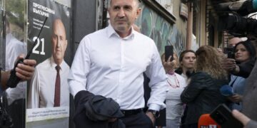 Bulgaria, exit poll: Radev vince le elezioni con 38% voti