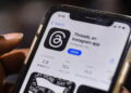 Meta estende l’intelligenza artificiale nei messaggi diretti del social Threads