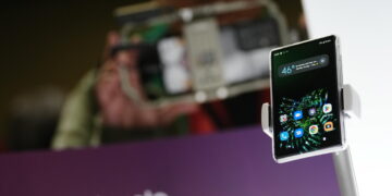 Terza via tra Android e iOs, nel 2027 i primi smartphone con GrapheneOs