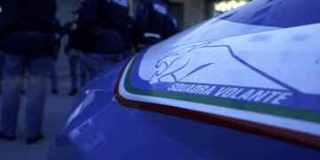 Agguato a Trieste, feriti a colpi di coltello quattro operai