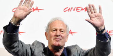 E’ morto John Irvin, regista di film come Codice Magnum e Hamburger Hill