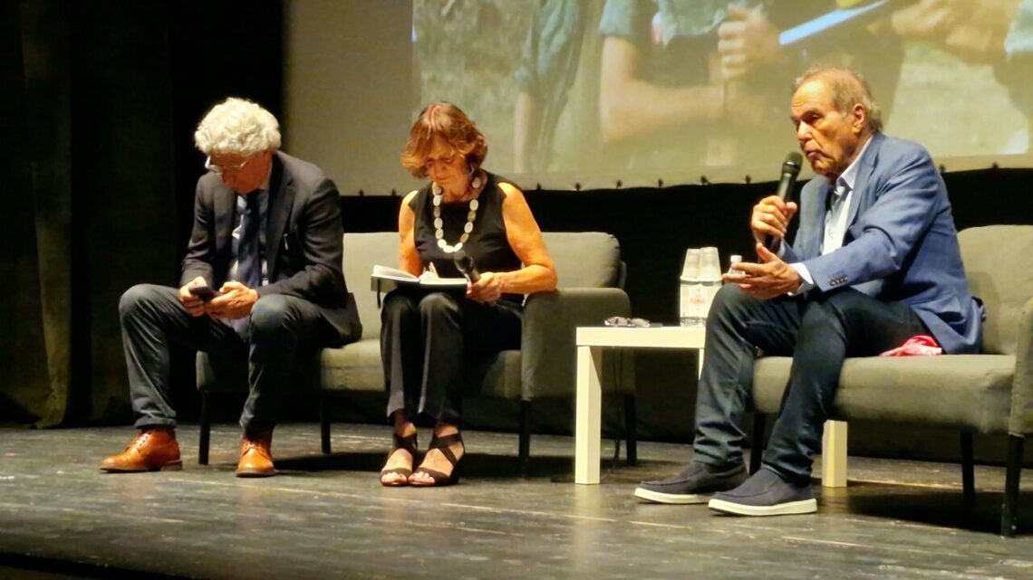 Oliver Stone saluta Ferrara, ‘è stata una settimana esaltante e spero di tornare’