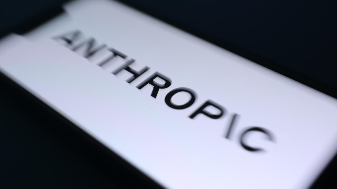 Anthropic vieta ‘comportamenti crudeli e abusivi’ contro i suoi modelli IA