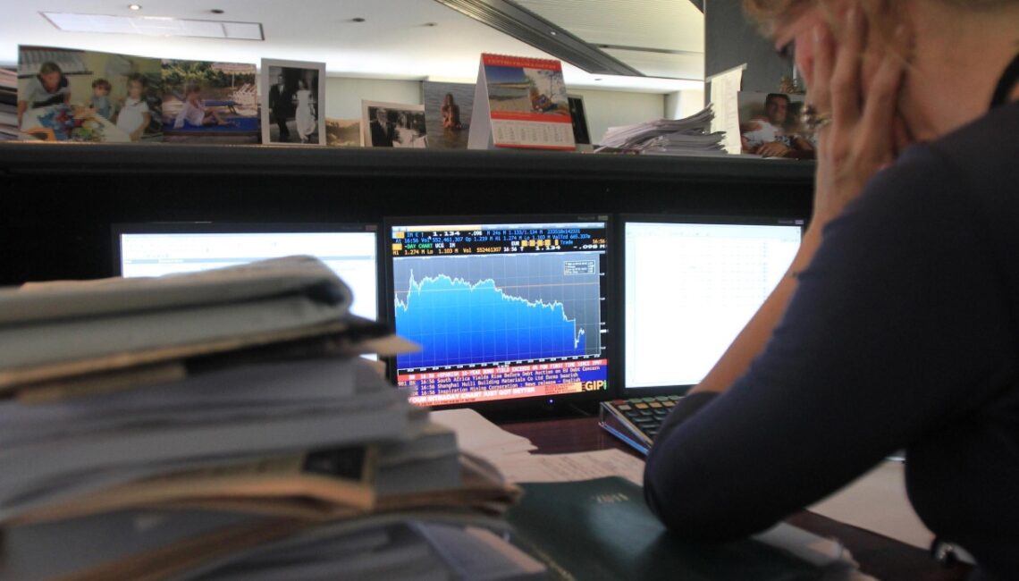 Spread in calo a 107 punti dopo l’asta dei Btp: il Tesoro ha raccolto 7 miliardi, i rendimenti