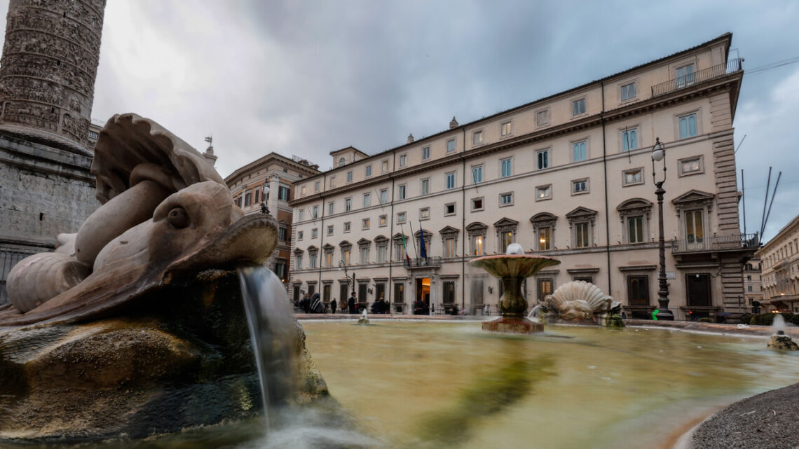 Slittano i tempi della manovra. Tensione sul taglio dell’Irpef